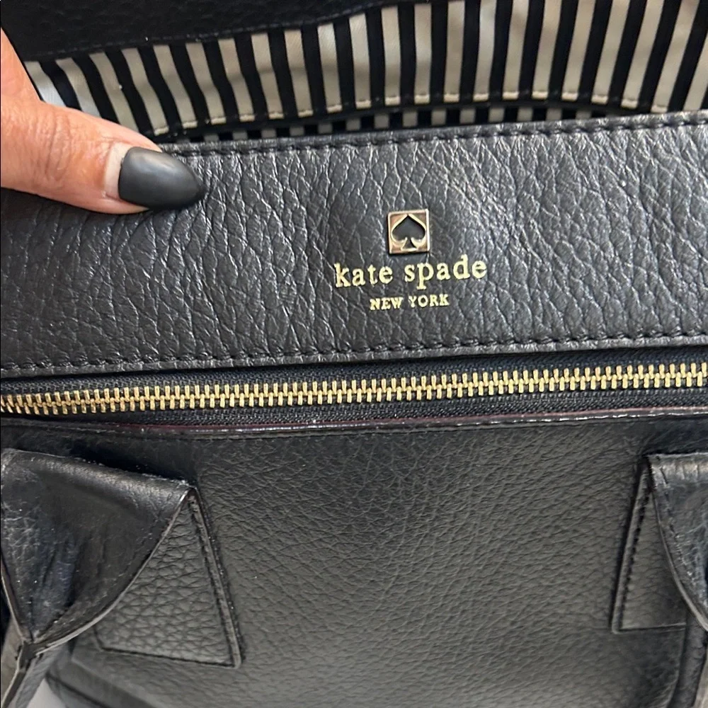 Kate Spade Black Textured Leather Tote Minimalist Fashion